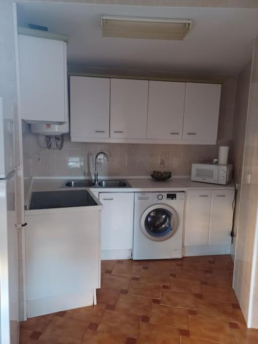Acogedor Y Bien Situado Apartamento